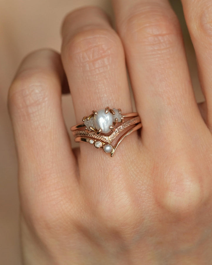 Asymmetrical Dainty Pearl Wave Ring