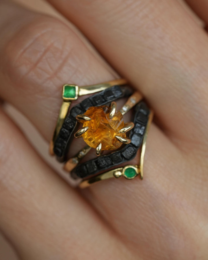 Asymmetrical Round Emerald Chevron Ring