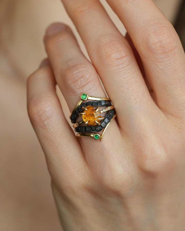 Asymmetrical Round Emerald Chevron Ring