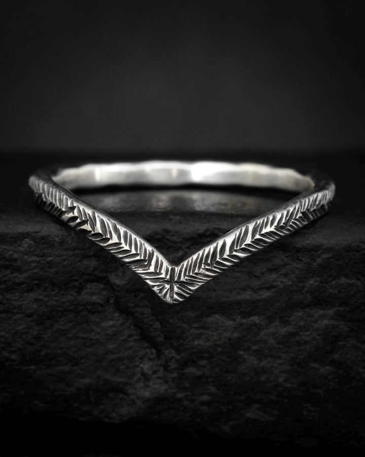 Feather Textured Wave Ring