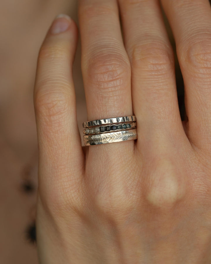 3mm Silver Feather Textured Band