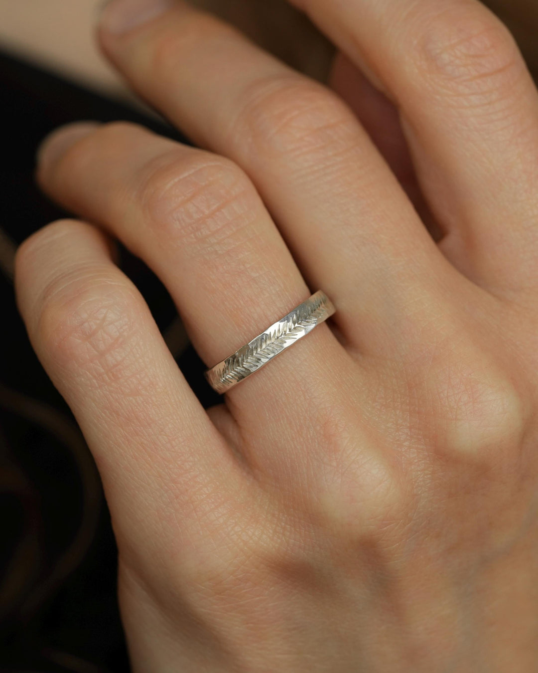 3mm Silver Feather Textured Band