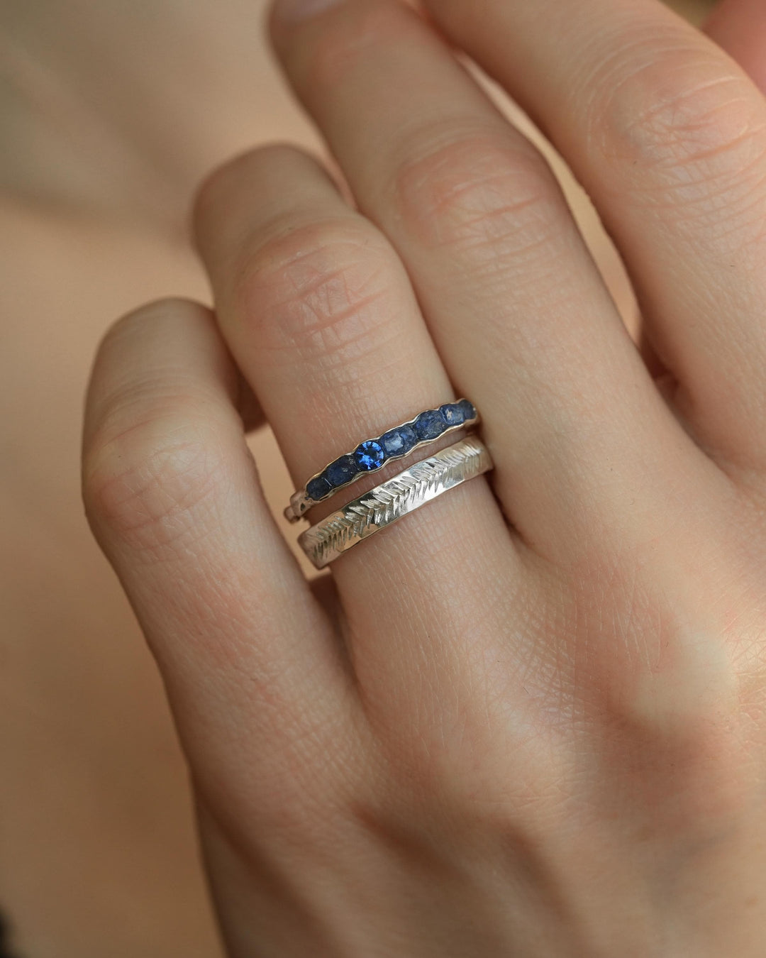 5mm Silver Feather Textured Band