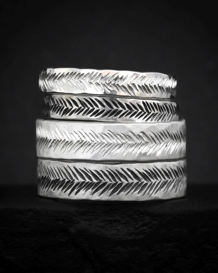5mm Silver Feather Textured Band