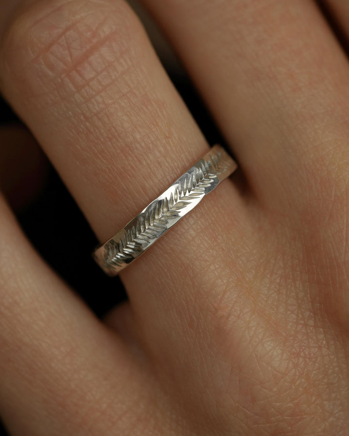 3mm Silver Feather Textured Band