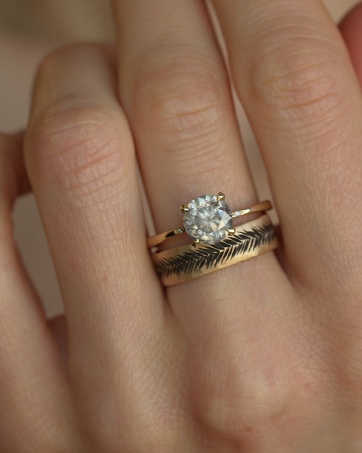 Round Brilliant Cut Diamond Ring