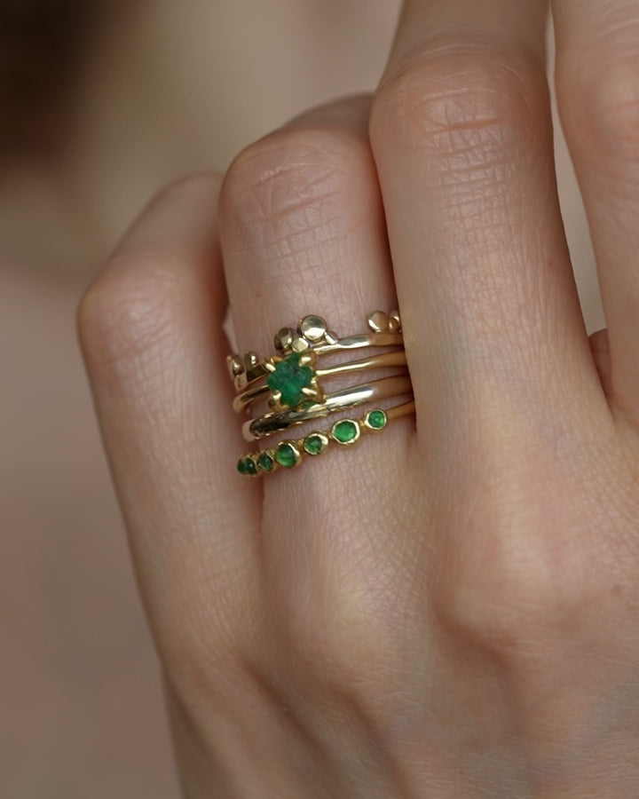 Raw Natural Emerald Crystal Ring