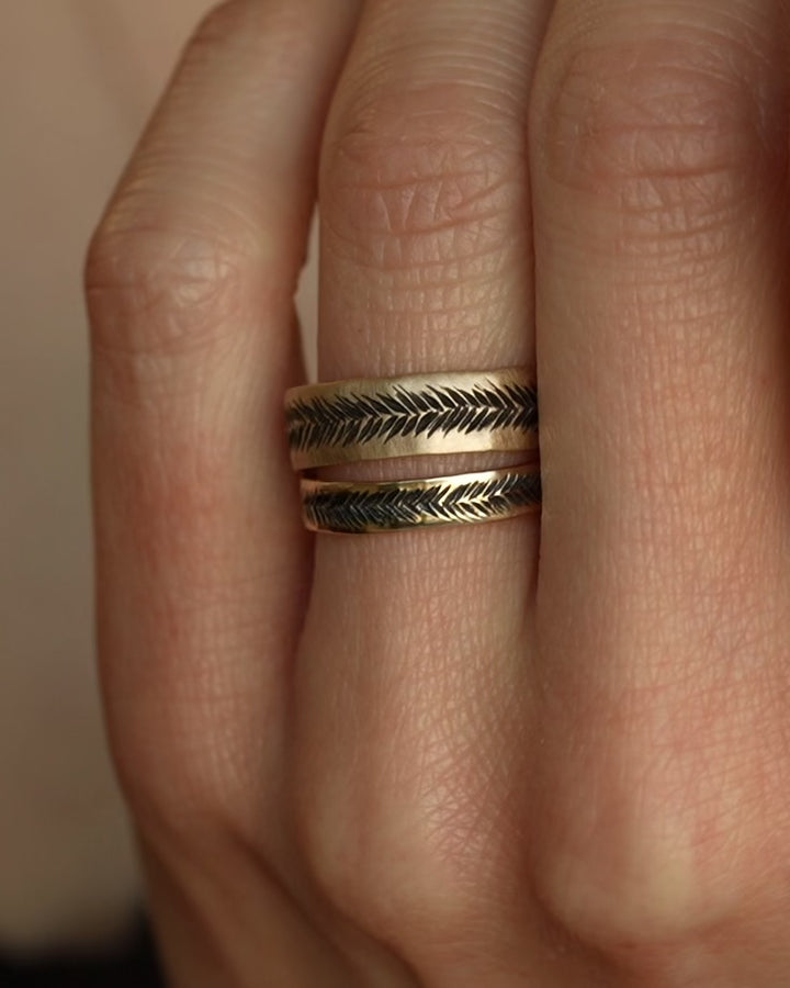 Textured Gold Feather Band Ring