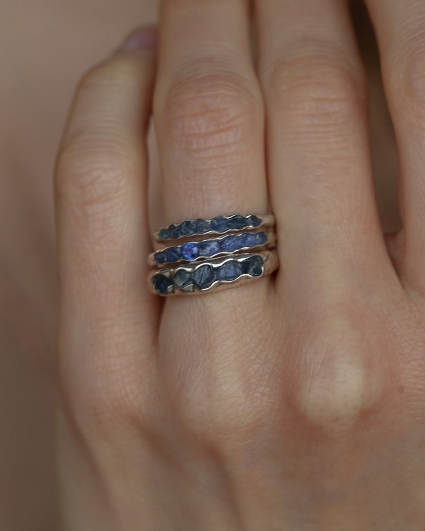 Rustic Bulky Raw Blue Sapphire Silver Band Ring