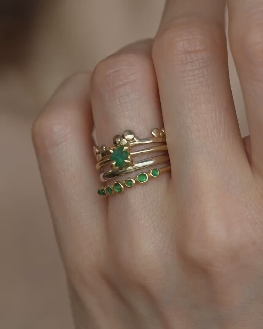 Raw Natural Emerald Crystal Ring