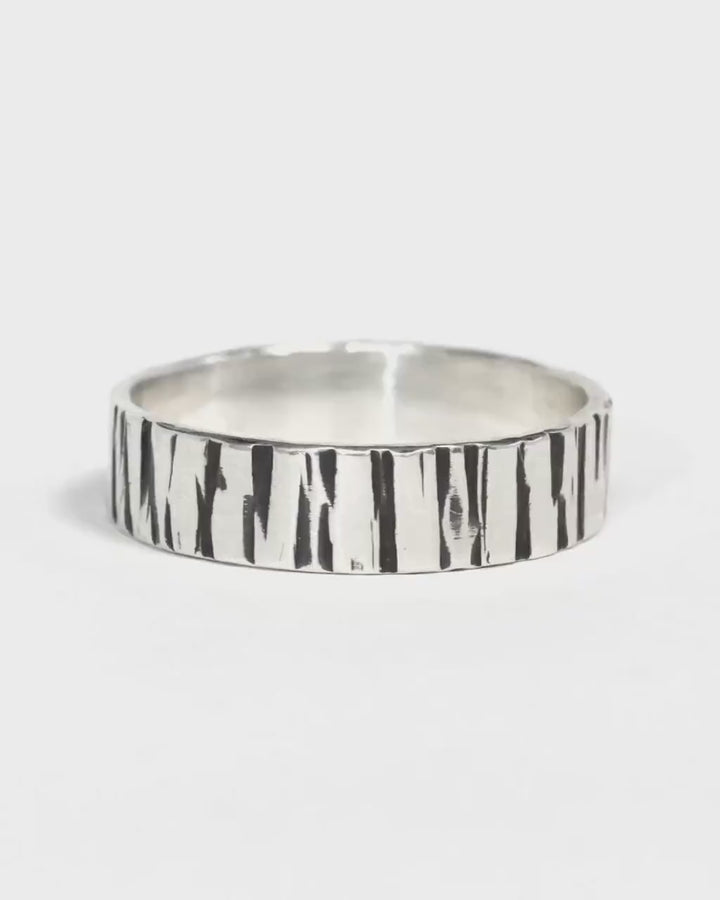 Hammered Striped Band