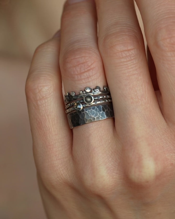 Round Salt and Pepper Diamond Ring