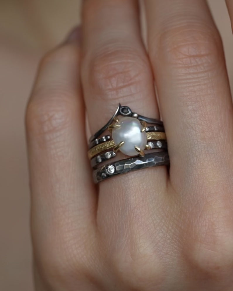 Baroque White Freshwater Pearl Ring