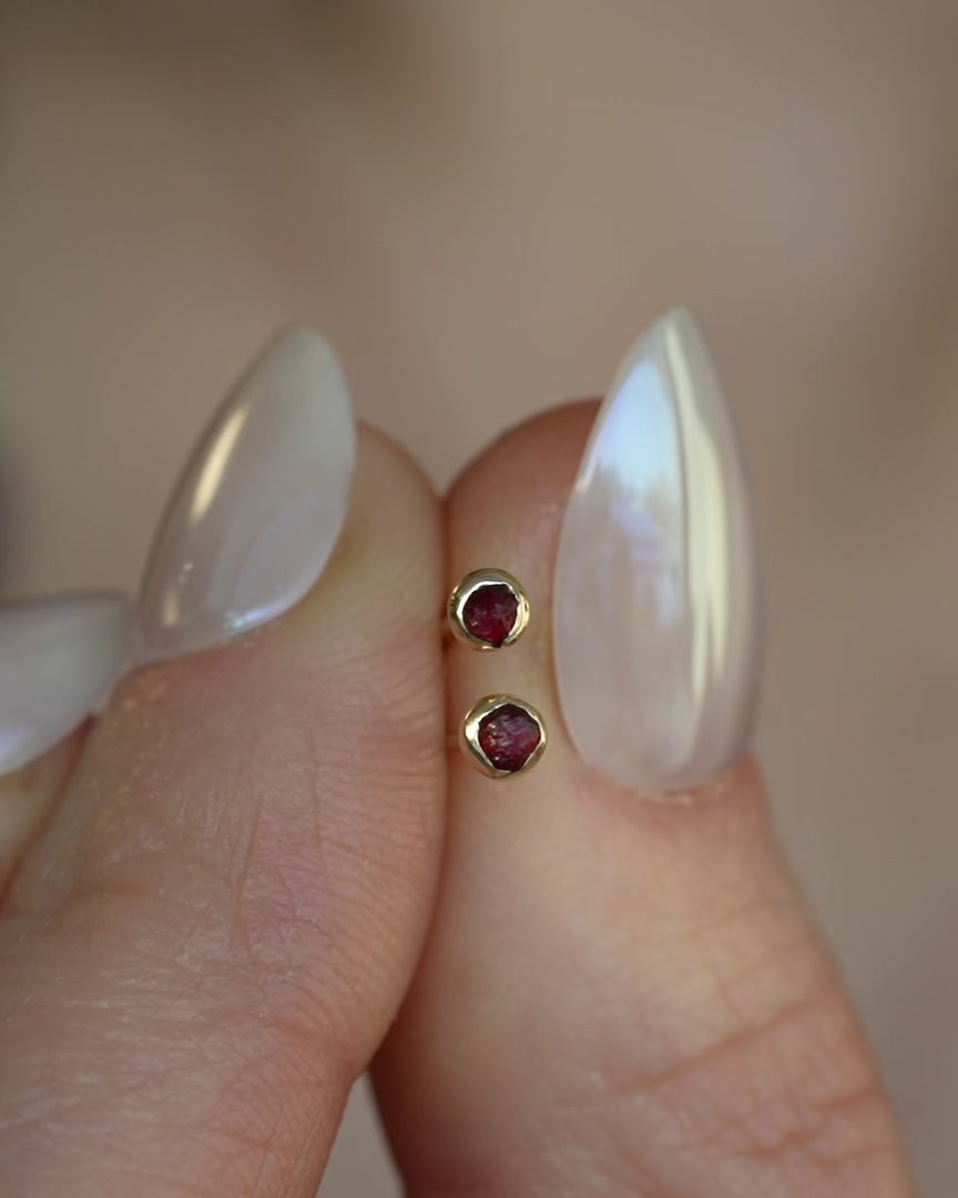 Raw Czech Pyrope Garnet Studs