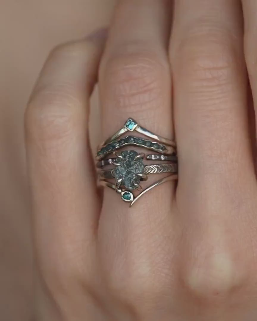 Round Blue Diamond Chevron Ring